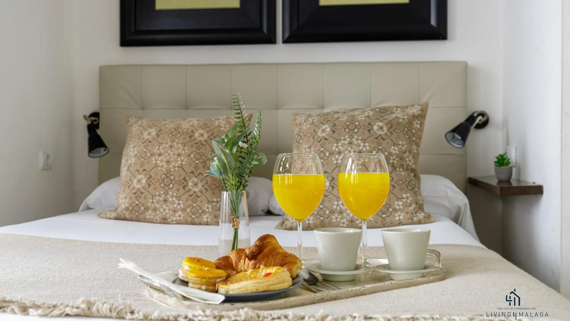 Living4Malaga Charming Twin Apartment Malaga